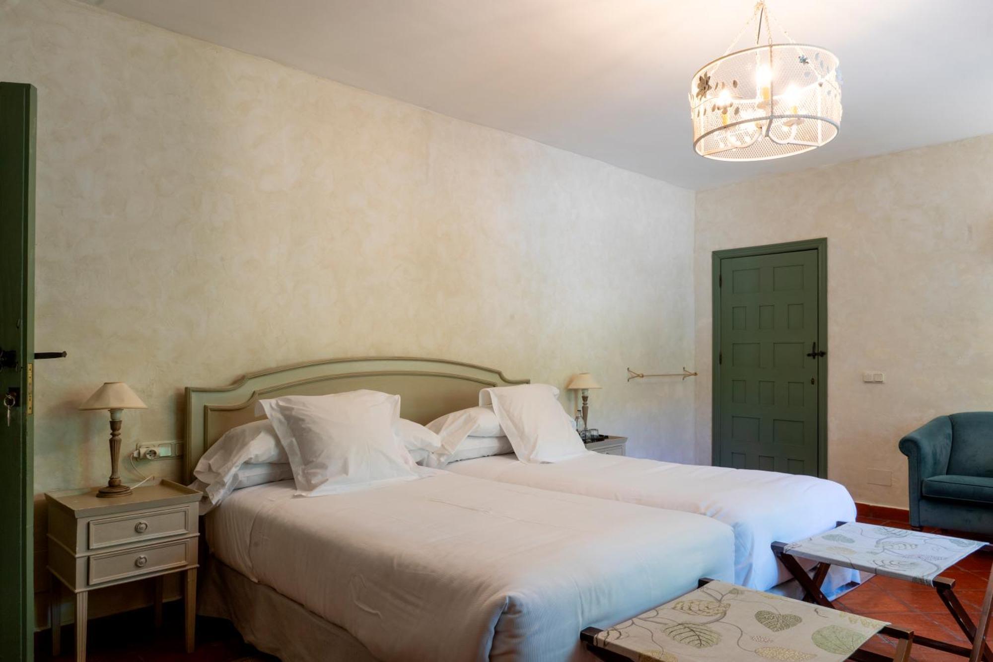 Hotel Boutique Molino Del Arco Ronda Ruang foto